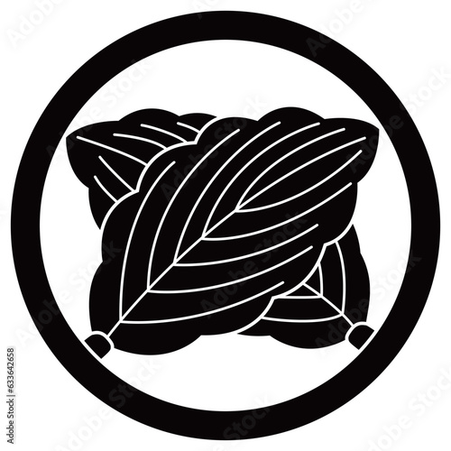 家紋です。丸に違い柏といいます