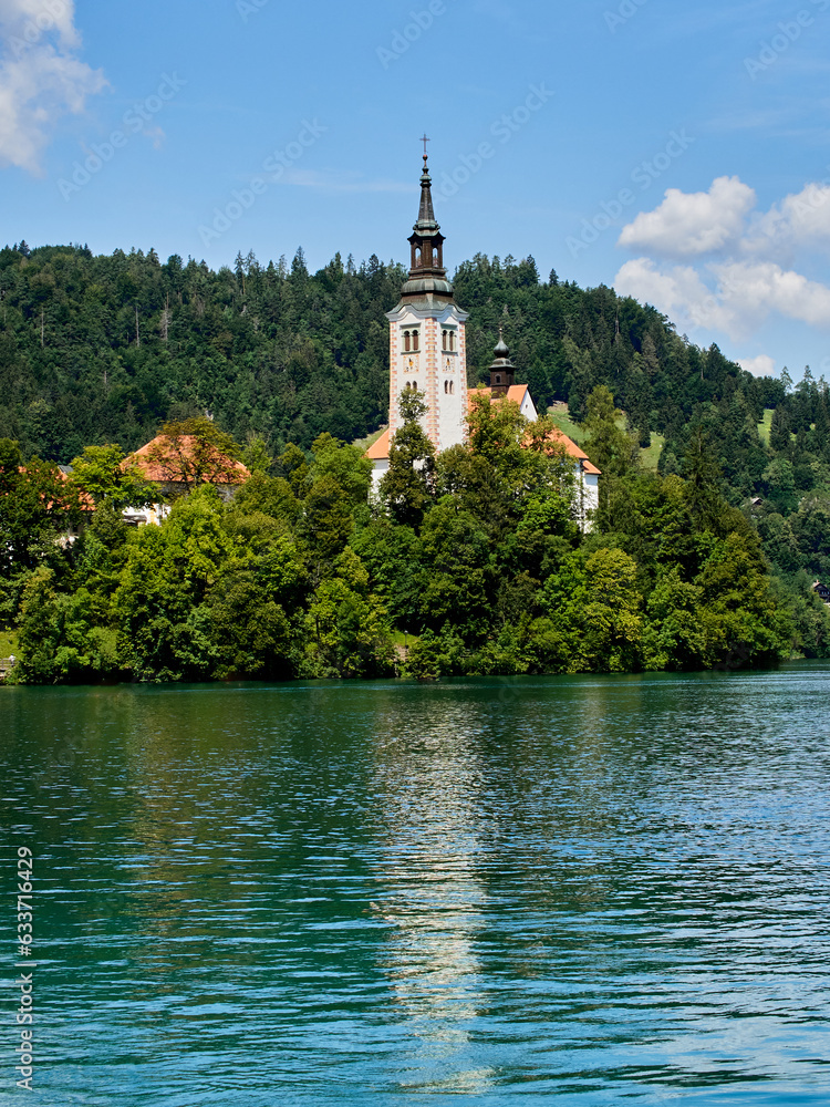 Idyllic landscape of Lake Bled with the Pilgrimage church of the Assumption in a small island. Bled, Slovenia, Europe