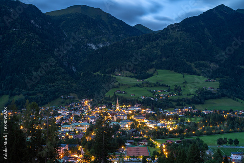 Bad Hofgastein bei Nacht | Kur- und Wintersportort | Gasteinertal in Österreich | Austria