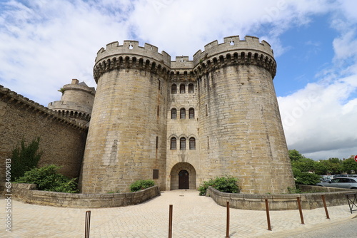 Le château des ducs, vu de de l'extérieur, ville de Alençon, département de l'Orne, France photo
