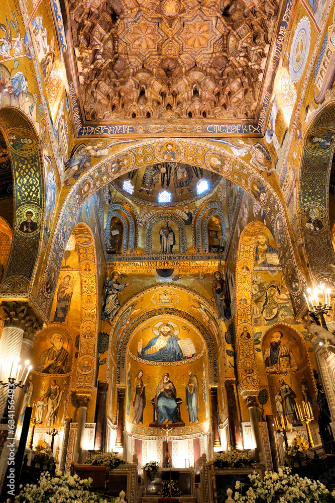Interior of The Palatine Chapel with its golden mosaics, Palermo, Icily, Italy