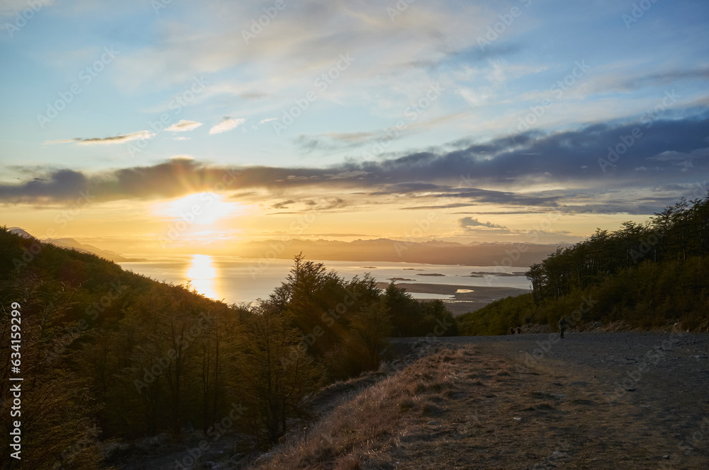 Amanecer en el Glaciar Martial, Ushuaia, Tierra de Fuego, Argentina