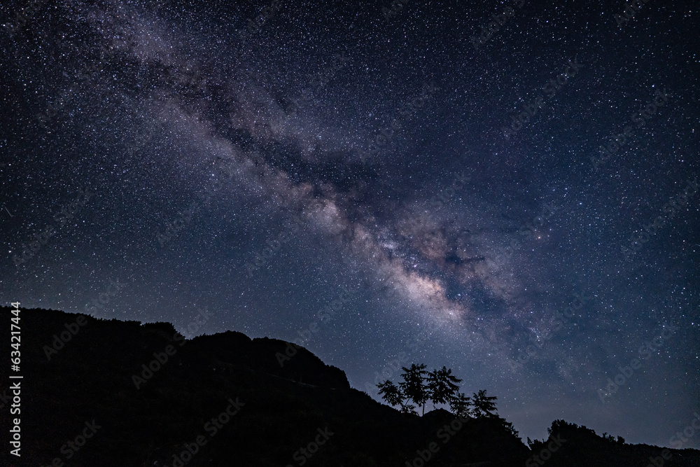 Stargazing; Milky Way, Changqi Town, Chishui City, Guizhou Province, China. Moon Lake Scenic Resort of Chishui. Hong-Chuan Yan Stargazing; Milky Way, Changqi Town, Chishui City, Guizhou Province, China. Moon Lake Scenic Resort of Chishui. Hong-Chuan Yan