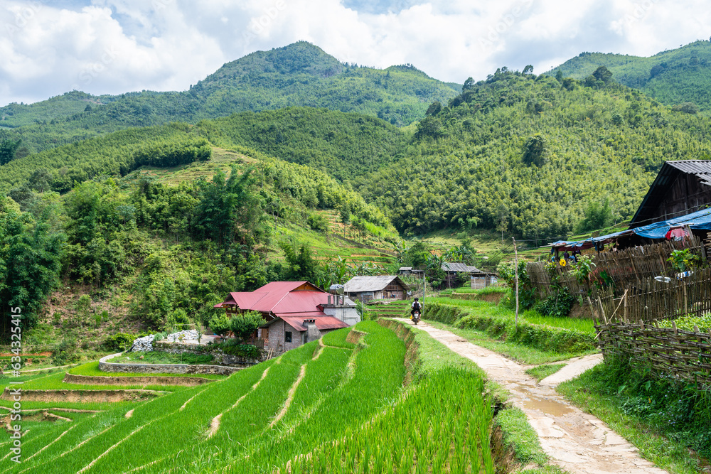 Obraz premium countryside view of sapa valley, vietnam