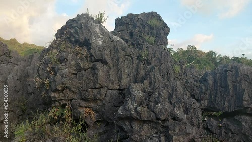 Video Karst clusters in Maros and Pangkep Regencies, South Sulawesi are the second most beautiful karst areas in the world after China. Precisely located in the north of Makassar, about 100 km photo