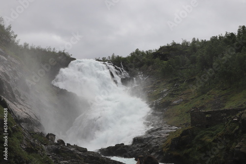 cascade de Kjsfossen, Norvège