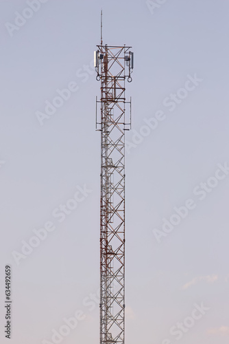 Large metallic telecommunications tower