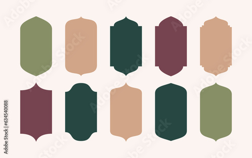 Ramadan frame shape. Islamic frame and Ramadan Kareem windows in oriental style. Ramadan Kareem icons. Arab frame. Arabian Muslim shape. Islamic arabesque pattern. Vector illustration
