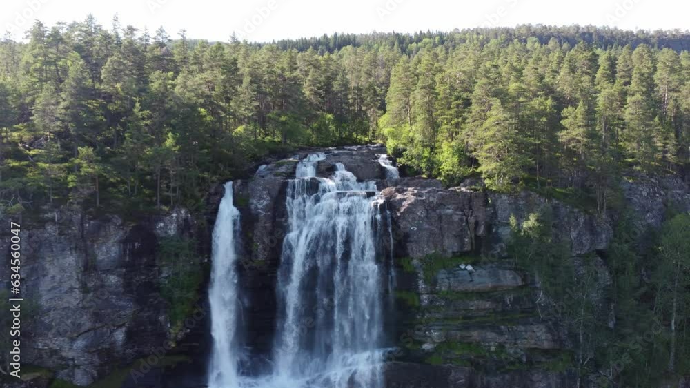 Top of the Tvindefossen waterfall. Top of the Tvindefossen waterfall.