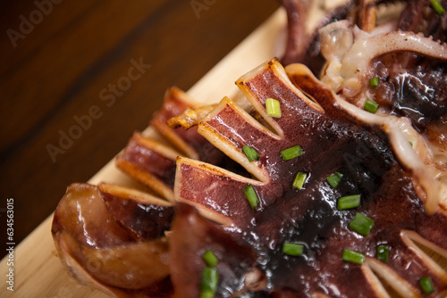 Quadro em tela plated squid roast