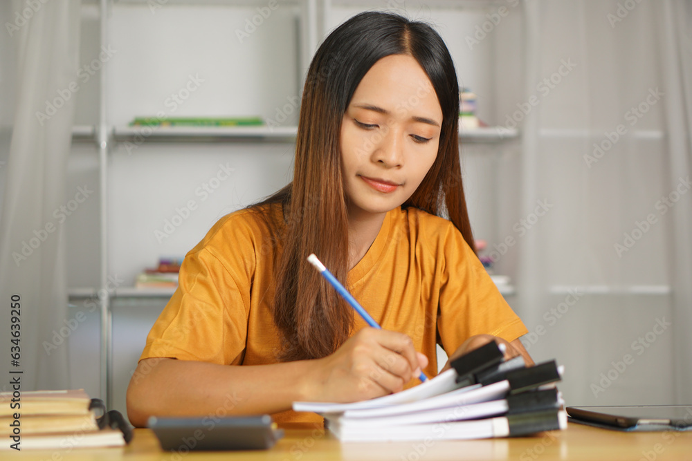 Asian women bring home work Asian women bring home work