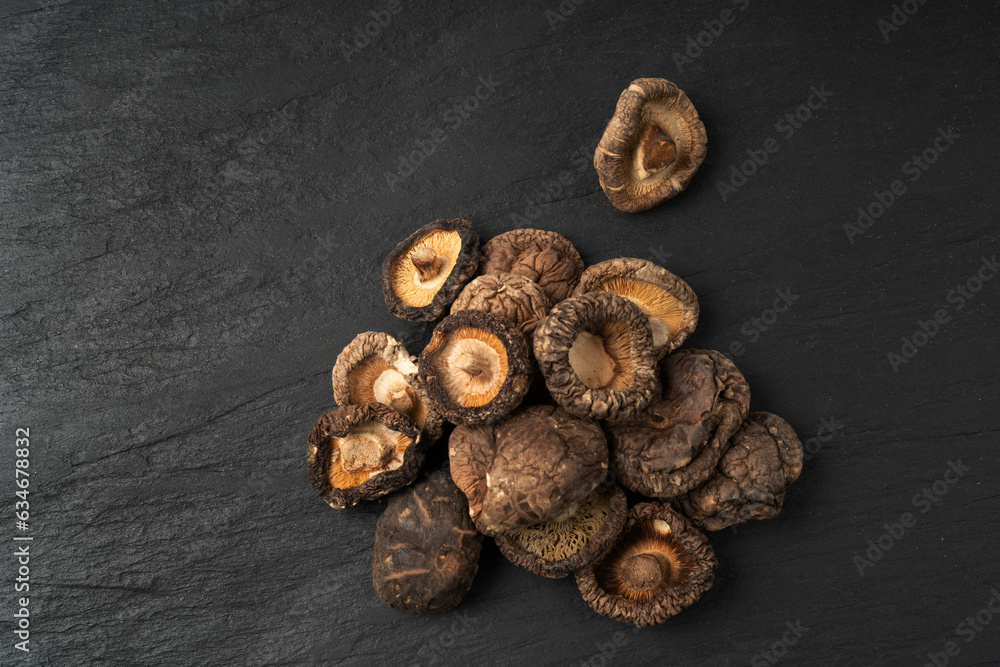 Dry Shiitake Mushrooms, Raw Shitake Pile, Healthy Organic Asian Fungi Dry Shiitake Mushrooms, Raw Shitake Pile, Healthy Organic Asian Fungi