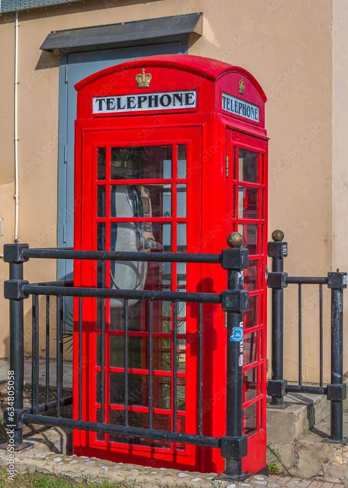 Obraz premium Cabine téléphonique britannique à Gibraltar, Grande-Bretagne, Europe