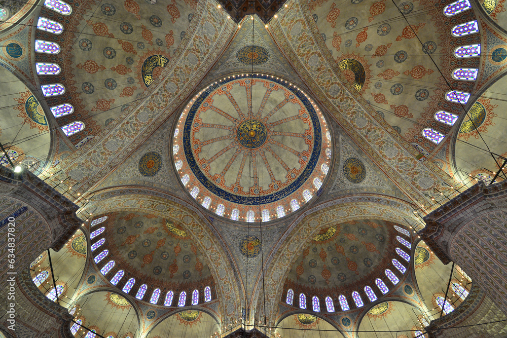 Naklejka premium Blue Mosque is in Istanbul, Turkey.