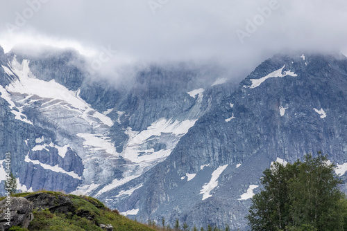 Les Alpes depuis la Savoie en été-05 (ID: 634844003)