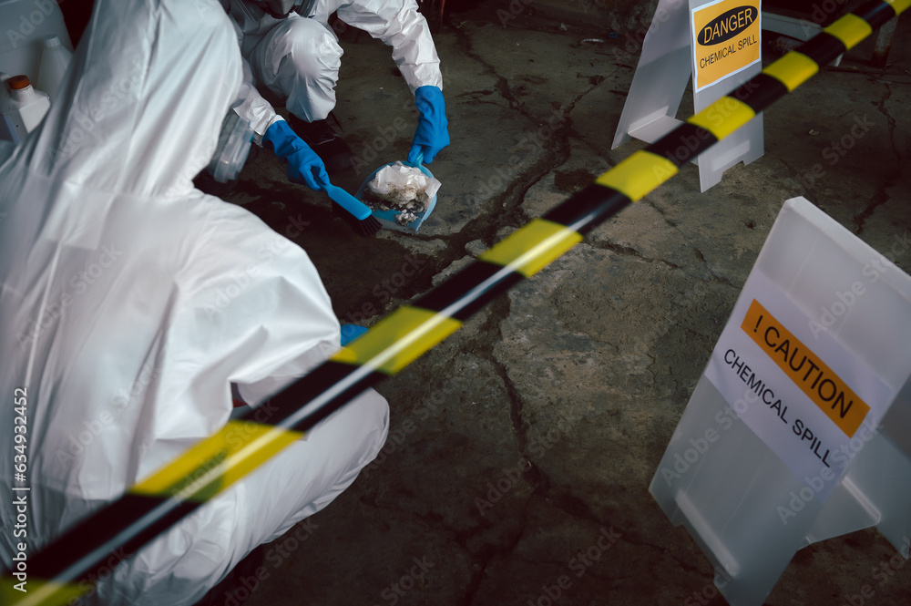 Absorb Spillage, How to Contain Chemical Spill, Part of Steps for