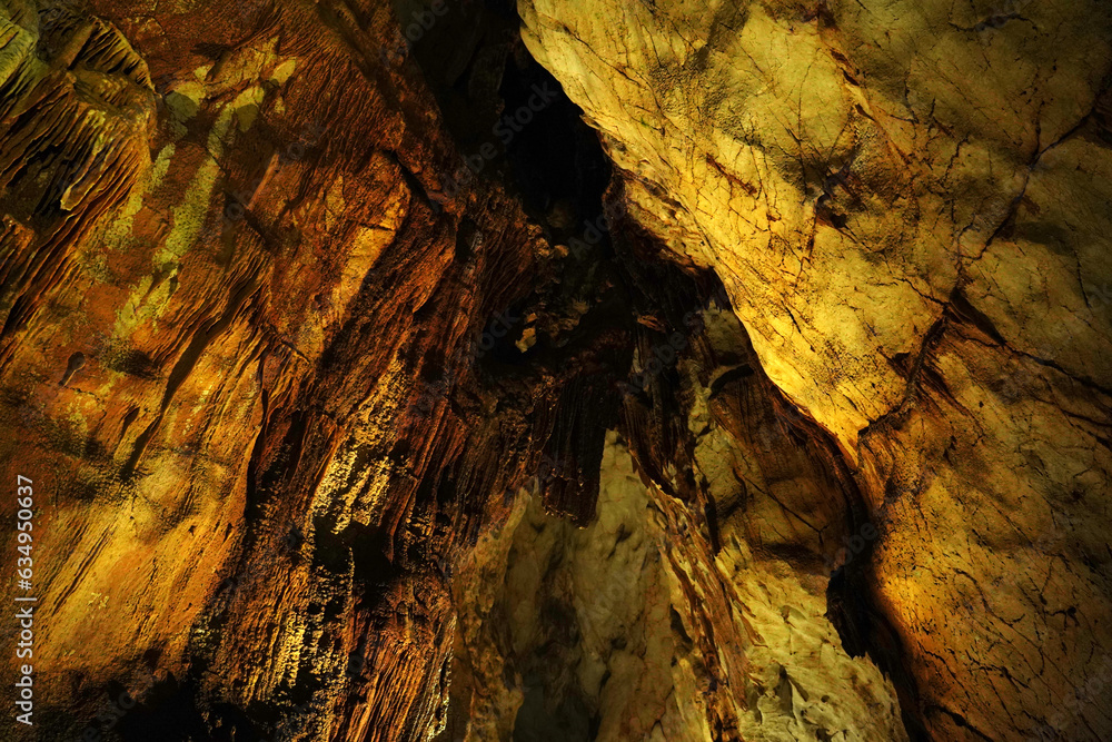 日本の観光地 洞窟 鍾乳洞