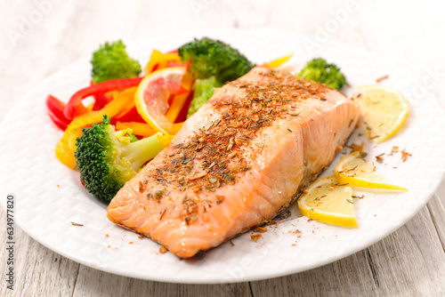 salmon fillet with fresh vegetables