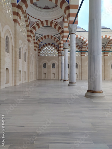 The Largest Mosque in Turkey, The Grand Camlica Mosque