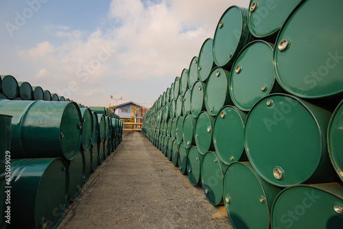 Tank green oil