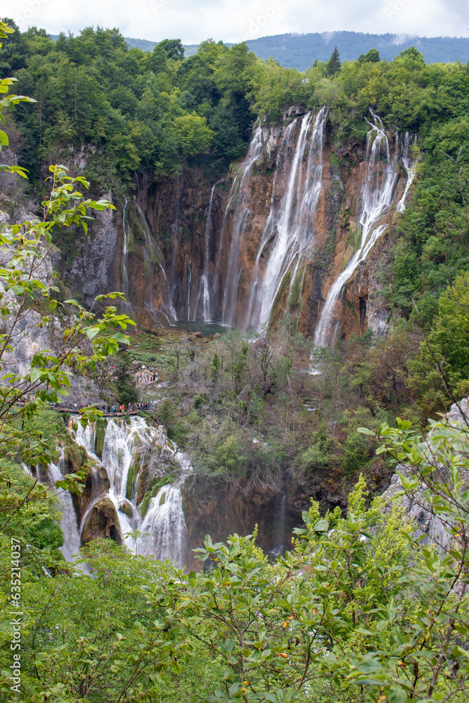 Veliki Slap Waterfall in the Plitvice Lakes National Park (Nacionalni park Plitvička jezera) in the state of Gospić in Croatia