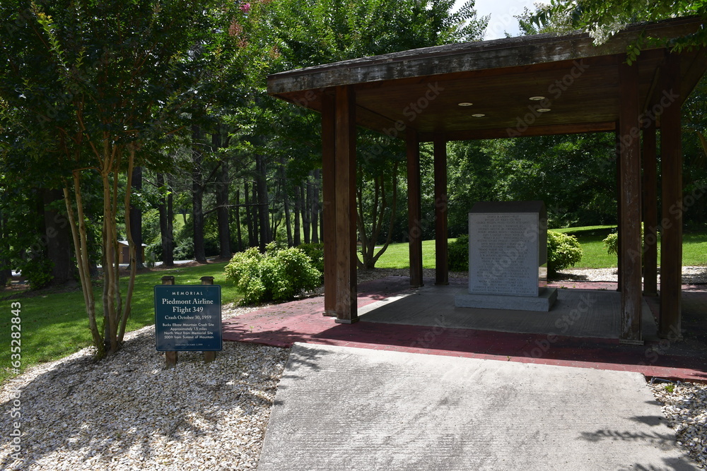 Piedmont DC3 Flight 349 Wreck  Memorial, Crozet, Virginia