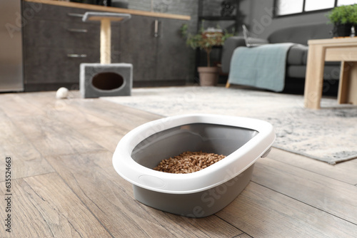 Litter box for cat on floor...