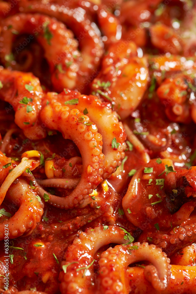 Stir fried spicy vegetable octopus 