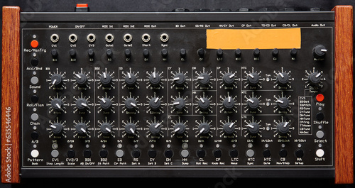2013 Analog Drum Machine Musical Instrument