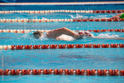 Schwimmer beim Freistiltraining