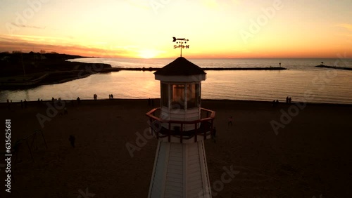 Lighthouse 9