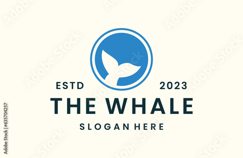 Whale logo vector icon illustration hipster vintage retro