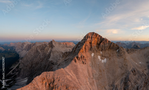 Birkkarspitze und Schlauchkar Karwendel photo