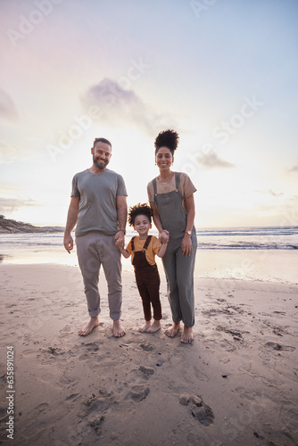 Portrait, sunset and family holding hands, beach and bonding with vacation, travel and ocean getaway. Happy parents, mother or father with girl, child or sand with seaside holiday, adventure and love © Wesley/peopleimages.com