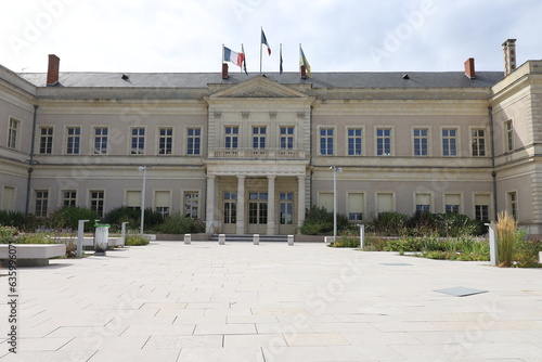 Bild auf Leinwand La mairie, vue de l'extérieur, ville de Angers, département du Maine et Loire, F