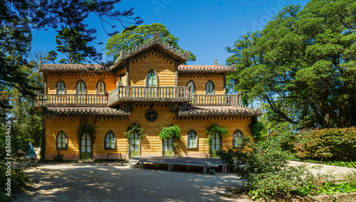 Obraz na plátně Chalet da Condessa Edla in Pena Park, Sintra