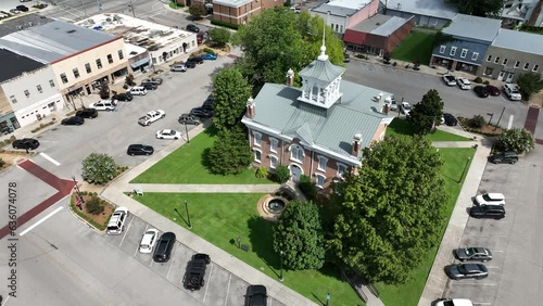 Manchester is a city in Coffee County, Tennessee, United States. The population was 12,213 at the 2020 census. It is the county seat of Coffee County. located halfway between Nashville and Chattanooga