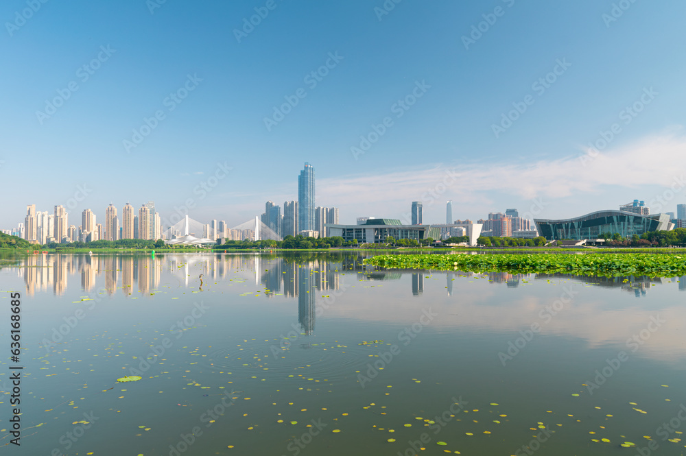 Naklejka premium Wuhan landmark Hanyang Yuehu Park scenery