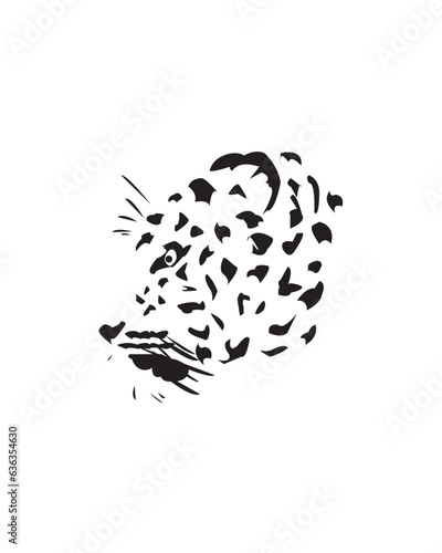 black and white leopard head vector. Simple vector, you can use it for icon or logo