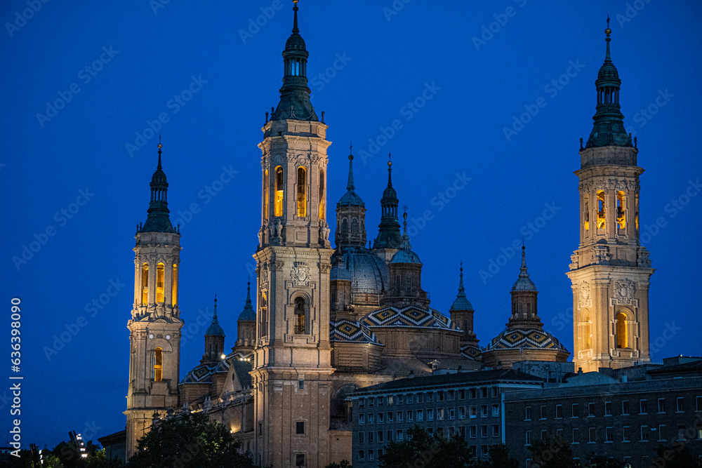 Zaragoza Cathedral at night