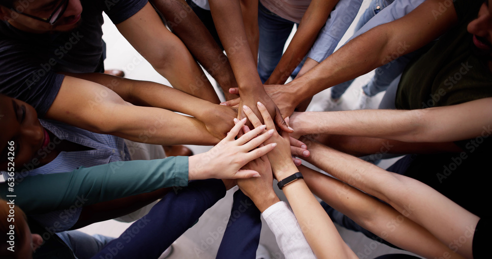 © Andrey Popov - Business Team Huddle © Andrey Popov - Business Team Huddle