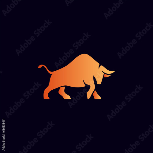 gold bull simple logo