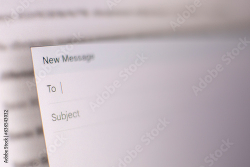 form for sending a new message on the computer