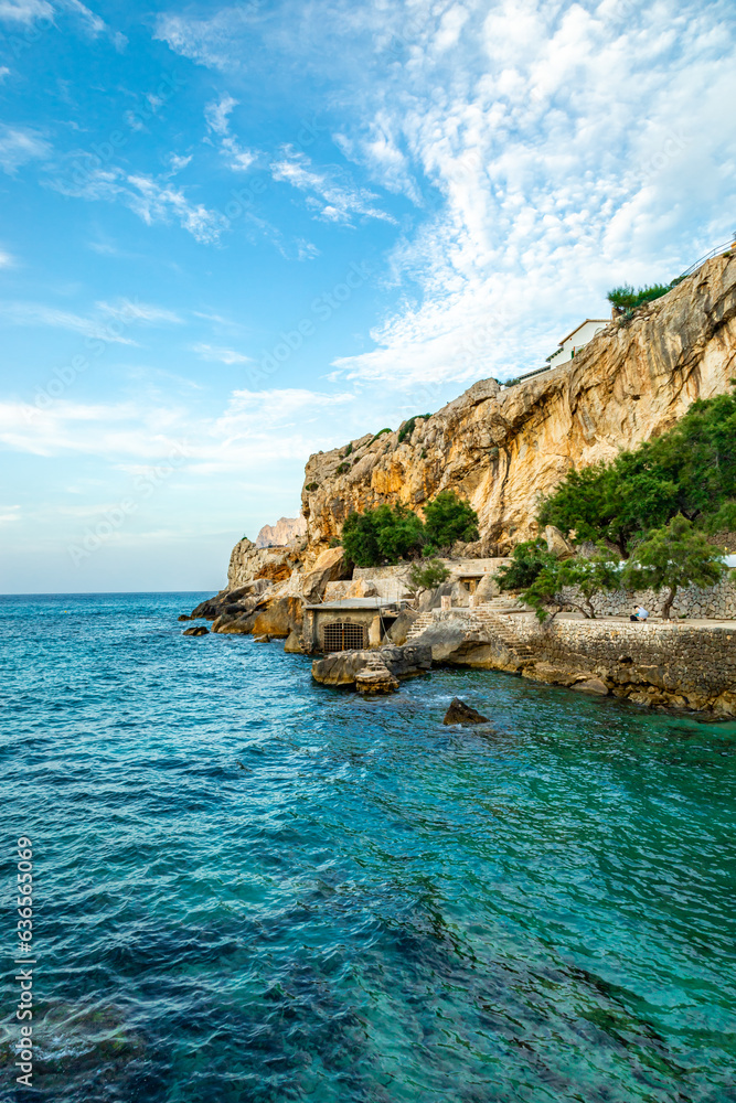 Urlaubsstimmung vor den Toren der Bucht von Cala Sant Vicenç und Port de Pollença auf der Balearen Insel Mallorca - Spanien