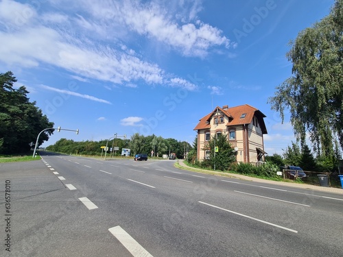 Fototapeta Naklejka Na Ścianę i Meble -  Hauptstrasse mit Blick auf den Bahnhof in Martensdorf