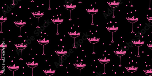 Seamless pattern with alcoholic and non-alcoholic summer cocktails. Background with glass of spilled cocktail. Pink tropical cocktails on black background. Splash drink.