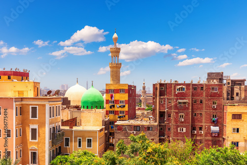Obraz na płótnie Buildings and minarets of Cairo, typical city view, Egypt w salonie