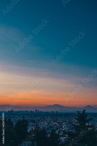 sunrise - sunset of the mexico city © Pedro