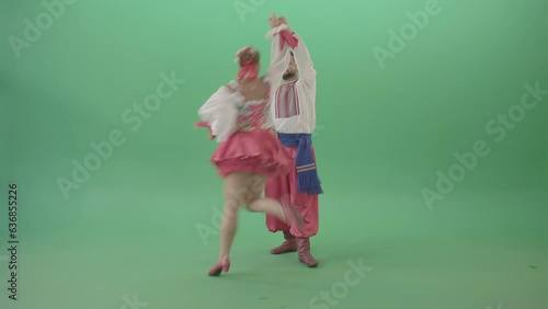 Folk ethno ukraine dancing boy and girl isolated on green screen 30 fps 4K Video Footage (ID: 636855226)