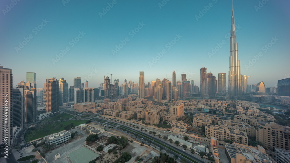 Obraz premium Dubai Downtown night to day timelapse with tallest skyscraper and other towers